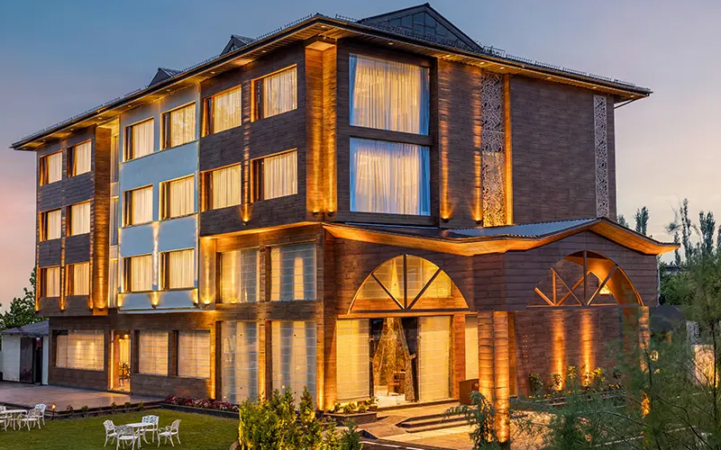 WelcomHeritage Grand Srinagar