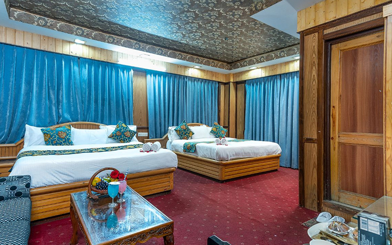 Hotel Regal Palace Srinagar – Twin Room