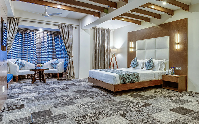 Hotel Royal Heritage Srinagar – Guest Room