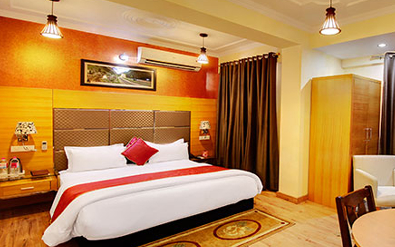 Hotel The Grand Mamta Srinagar – Deluxe Room
